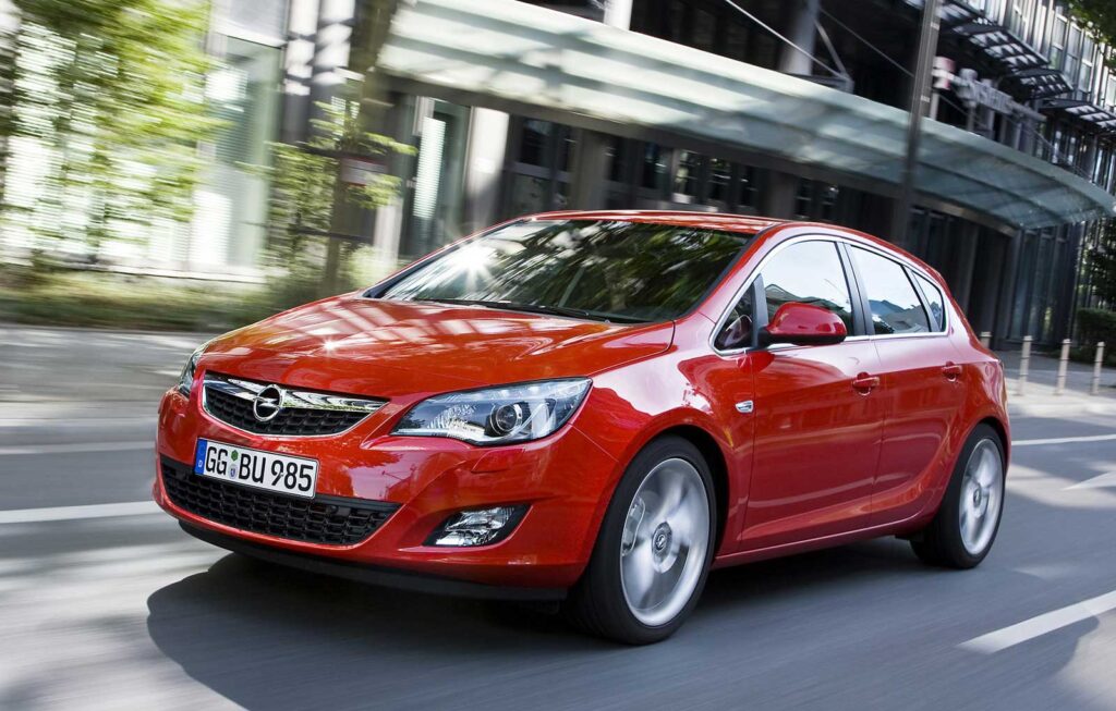 Голям успех за новия Opel Astra